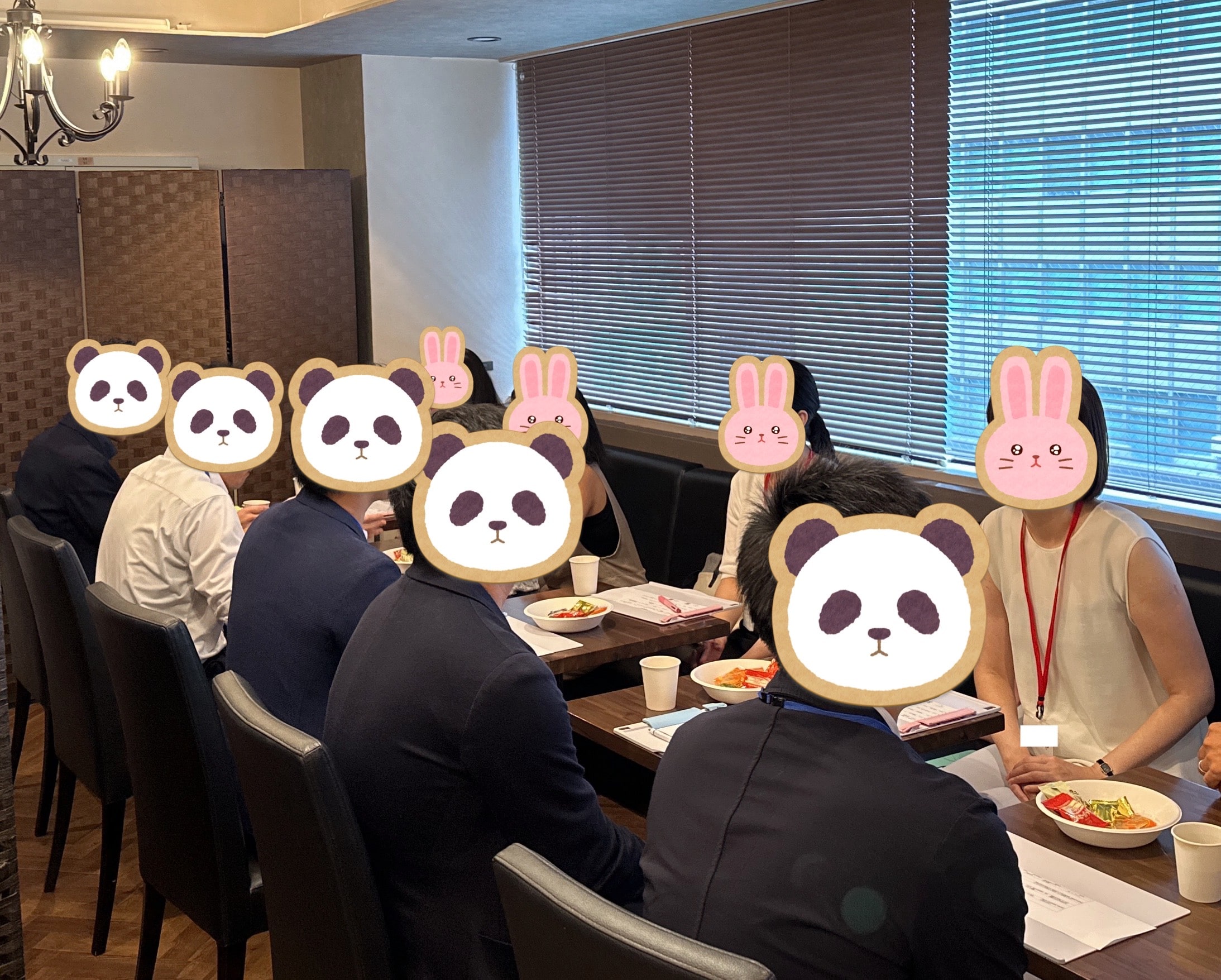 写真：パーティの様子