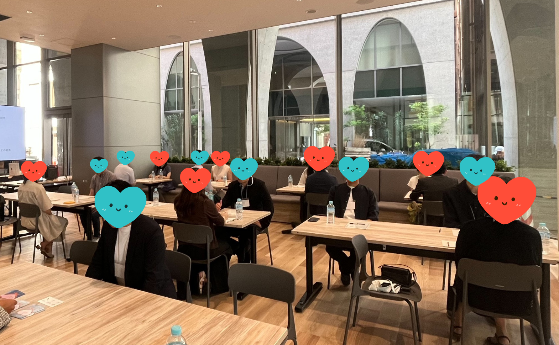 写真：パーティの様子